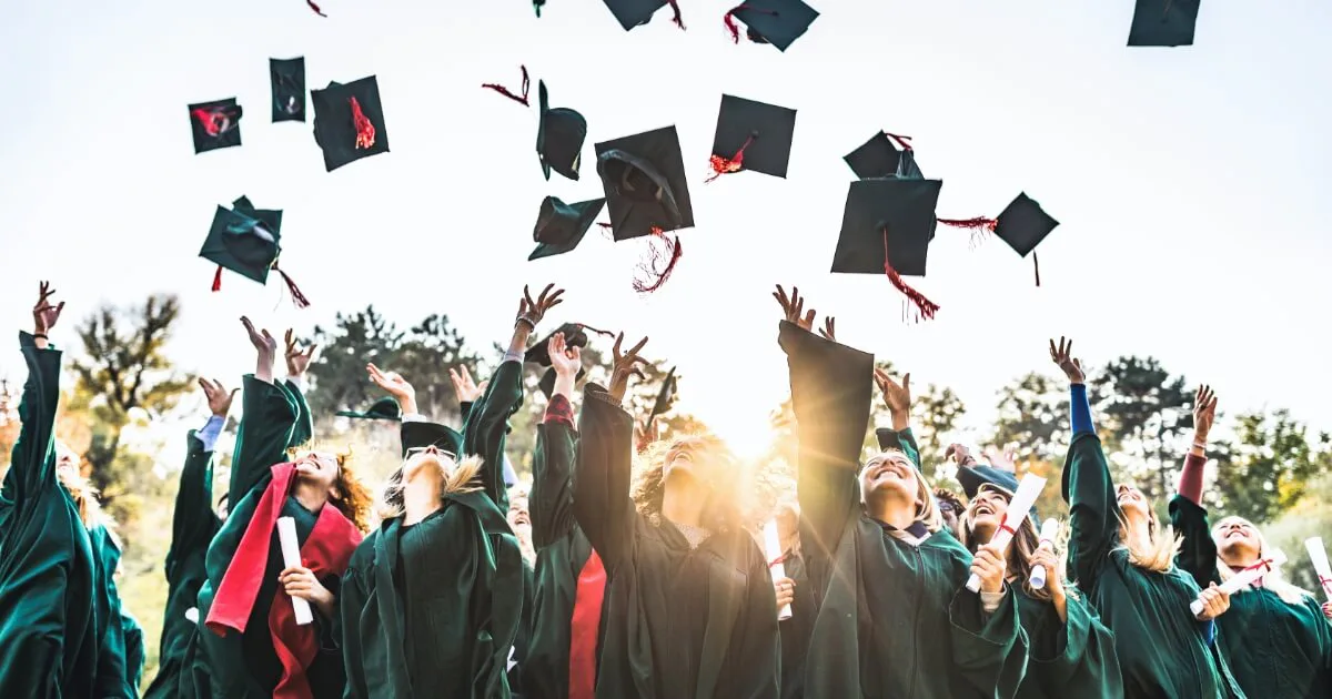 Source image for GiftCrowd Offers Group Gifting Solution for Celebrating Graduates