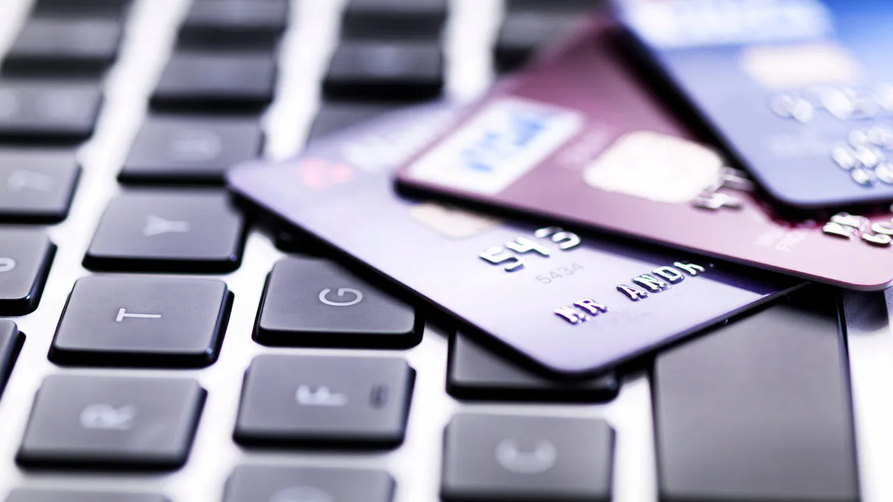 Source image for Gift Card Fraud Threat Grows, Prompting Calls for Enhanced Security Measures