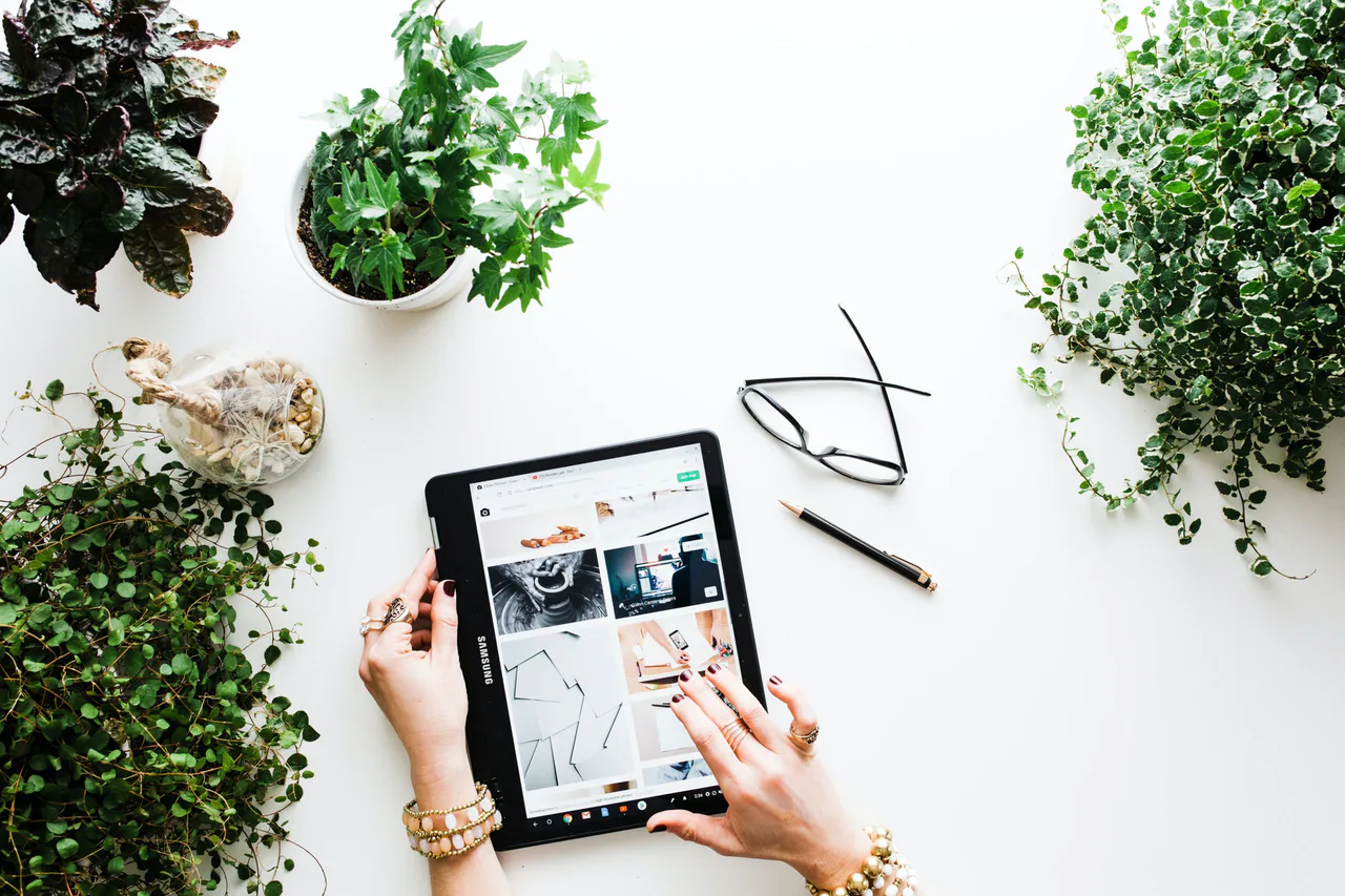 Virtual Incentives sets out survey reward budgeting and participation terms